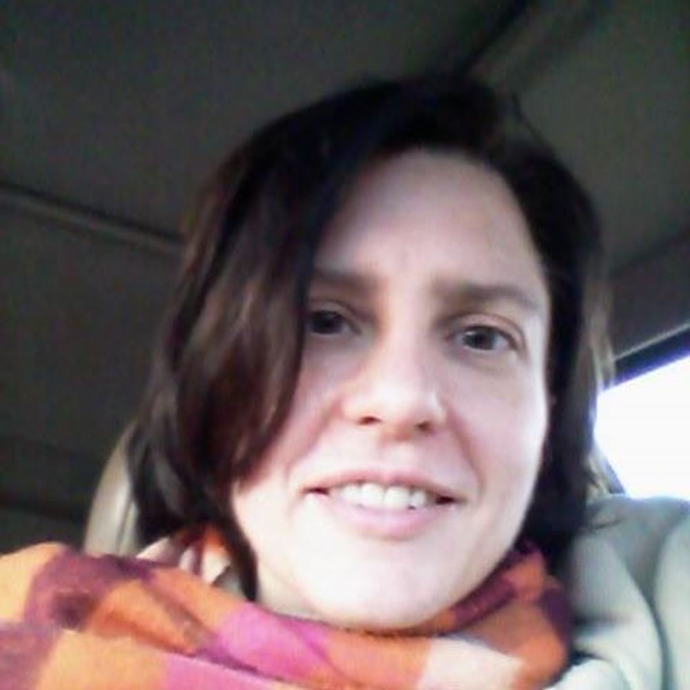 Meet your Posher, Denise